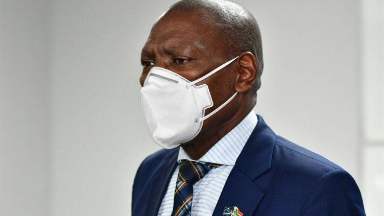 ЮАР слага ваксината на "Джонсън и Джонсън", отказва се от "АстраЗенека"