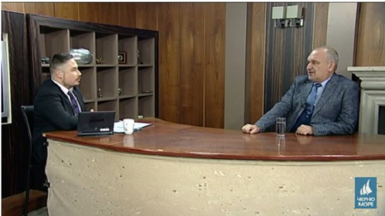 Проф. Петър Христов гостува в сутрешния блок на тв &quot;Черно море&quot; с водещ Иван Барбов.