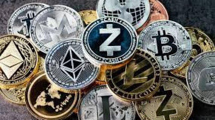 Подозират родни магистрати, че кътат пари в криптовалута