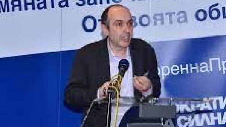 ДБ зове съветниците във Варна: Не гласувайте срамните предложения