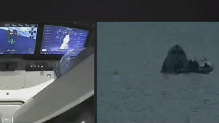 Първите космически туристи на SpaceX се прибраха (ВИДЕО)