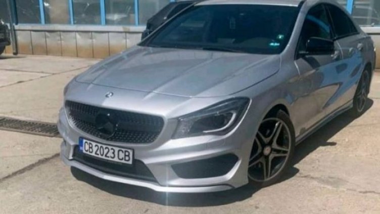 Крадец подкара колата на бременна, влачейки я по пътя(Снимка)