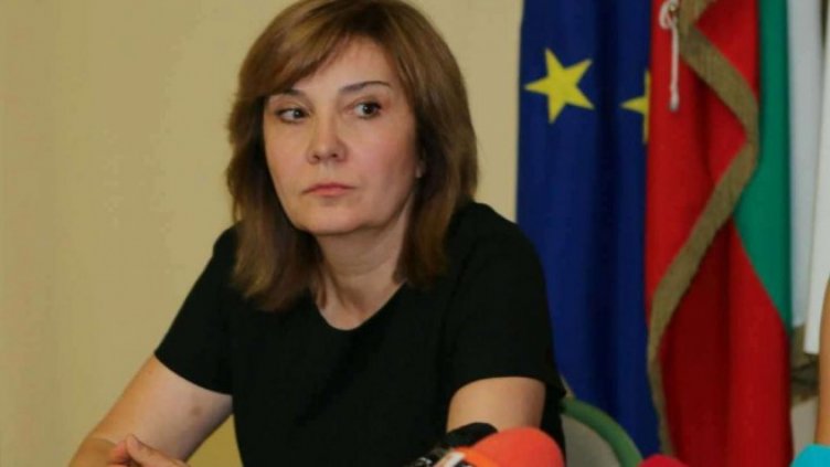 Директорът на НАП няма да подава оставка