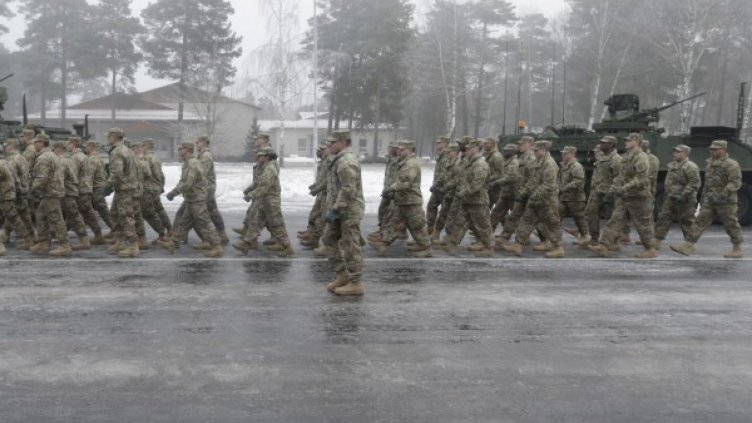 Вдигат превантивно сигурността в американските военни бази в Европа