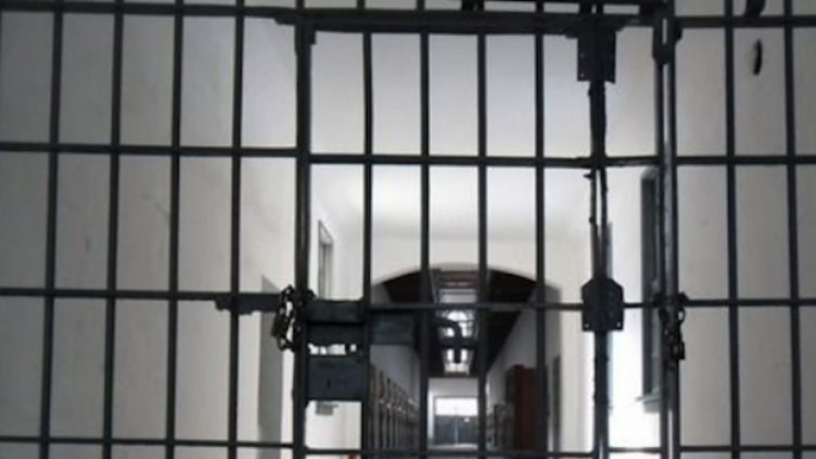 Откриха наркотици в килията на 24-годишен варненец