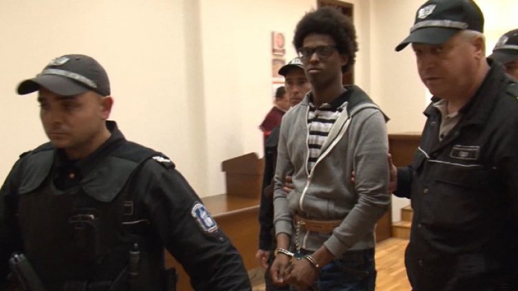 Спряхме трима издирвани за тероризъм на границата с Турция