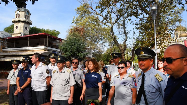 Огнеборците във Варна почетоха генерал и бивш кмeт (СНИМКИ)