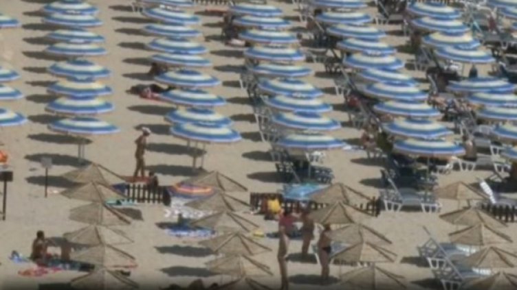 Къде е свободната зона на плажа в Несебър?