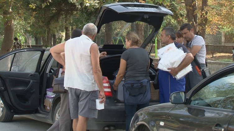 Бозвелийско в очакване, днес излизат пробите на прасетата в селото