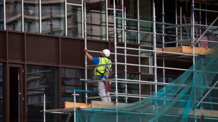 Кои са най-търсените професии в Германия и къде ще има съкращения