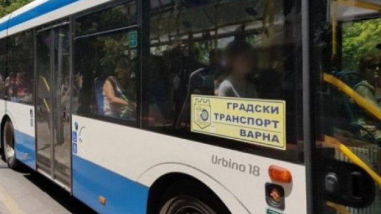 Билетите за автобус във Варна ще могат да се купуват с карта от лятото