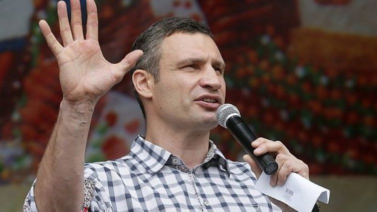 Кличко взе Киев, води с над 30% пред втория
