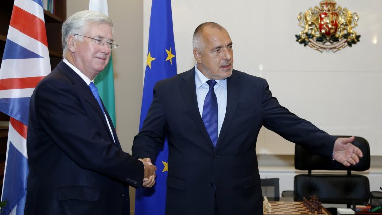 Бойко Борисов се срещна с министъра на отбраната на Великобритания Майкъл Фалън