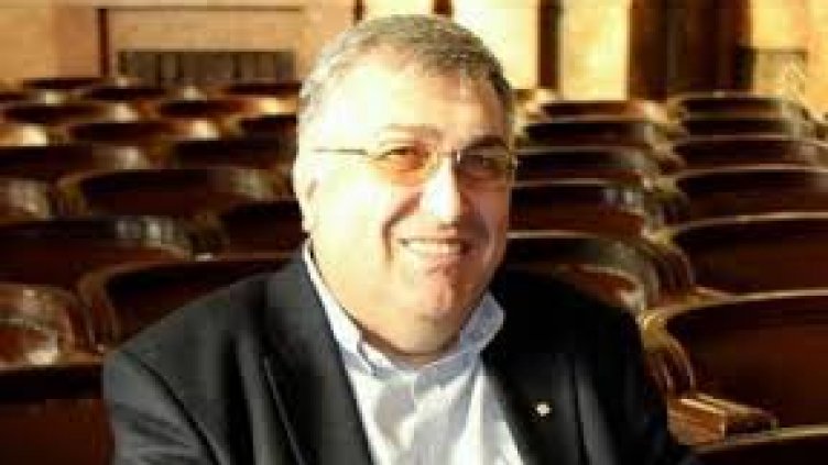 Новият премиер – от депутат на БСП до топ протестиращ