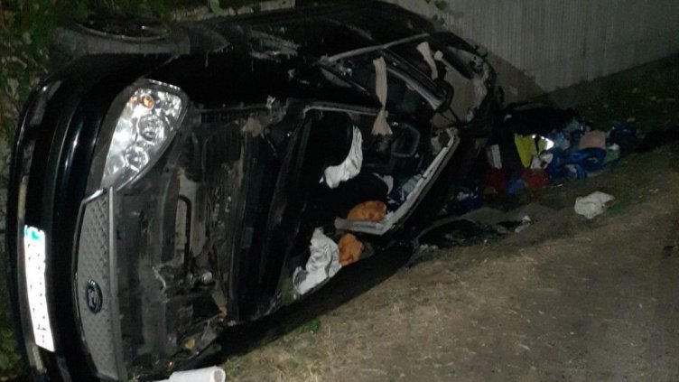 Два трупа и 3-ма ранени на пътя след челен удар в ТИР със сирене