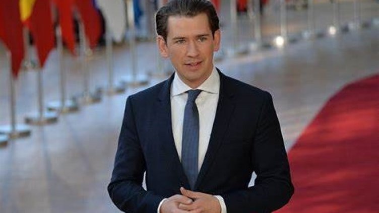 Себастиан Курц подаде оставка