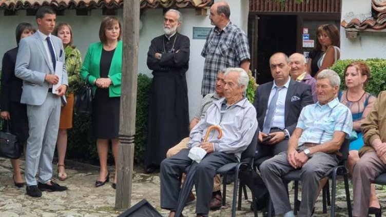 Нинова с нов девиз навръх Съединението  