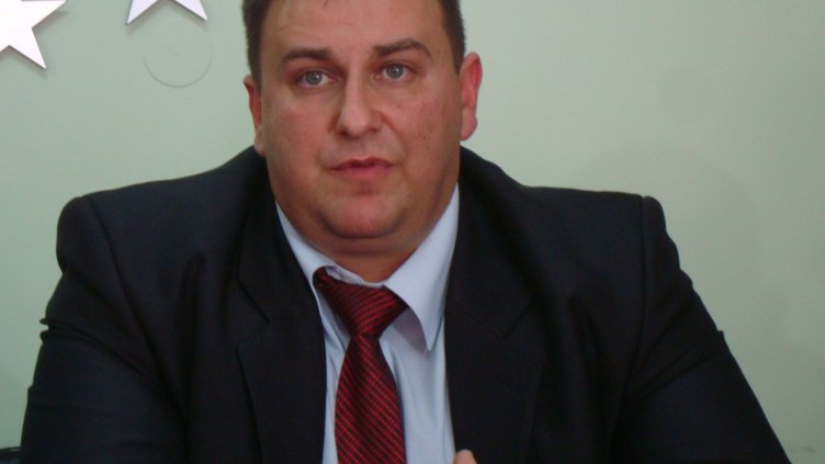 Евродепутатът Емил Радев: 30 000 бегълци са опитали да влязат в България