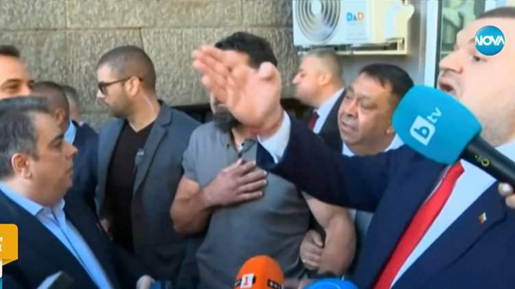Пеевски се скара с Василев и обяви: Ще правя държава с главно "Д"