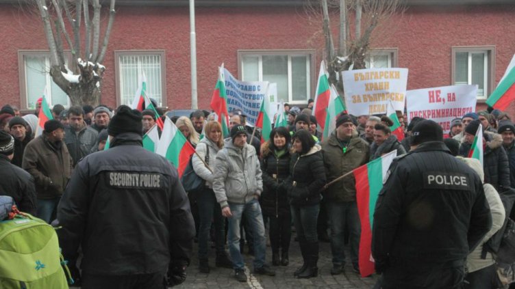Подновен е протестът на фермерите от Източните Родопи
