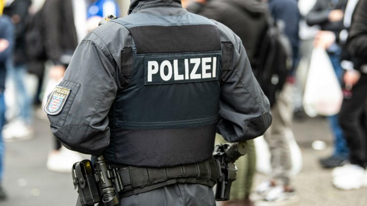 В Германия разбиха интернет мрежа за детско порно