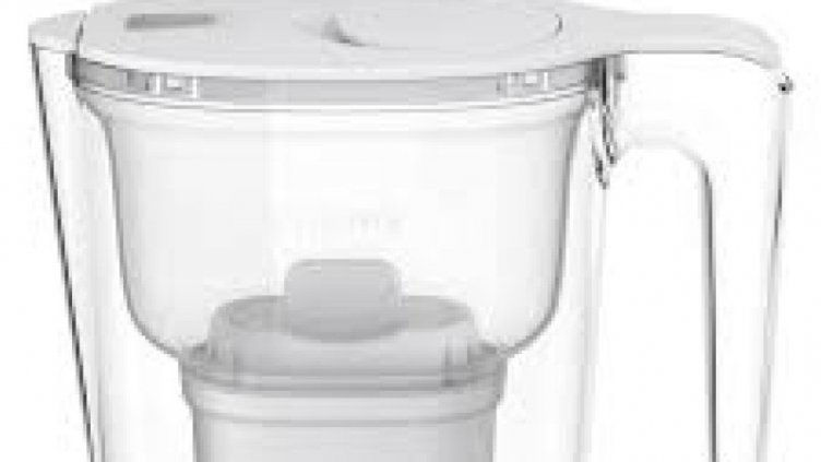 Доколко пречистват водата филтърните кани?