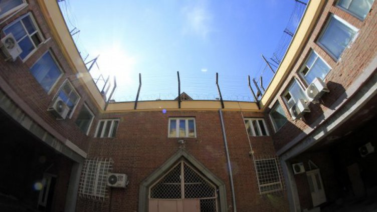 Четирима убийци са напуснали предсрочно Варненския затвор