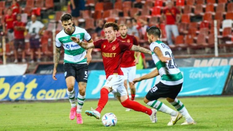 Моряците взеха скъпоценна точка като гости на ЦСКА 