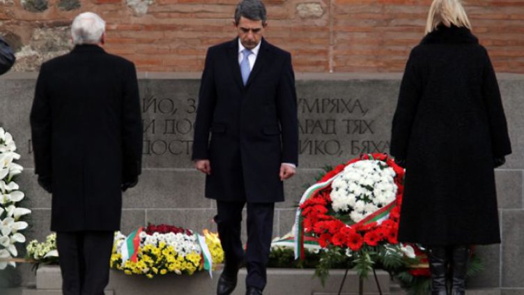 Плевнелиев почете паметта на героите, паднали във войните за национално обединение