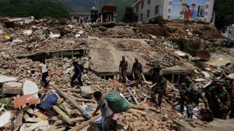 Две силни земетресения в Китай. Има загинали