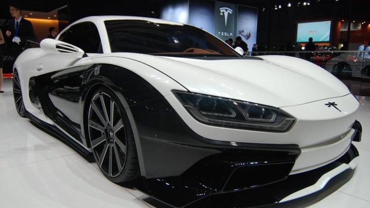 Китайци направиха най-бързия електромобил