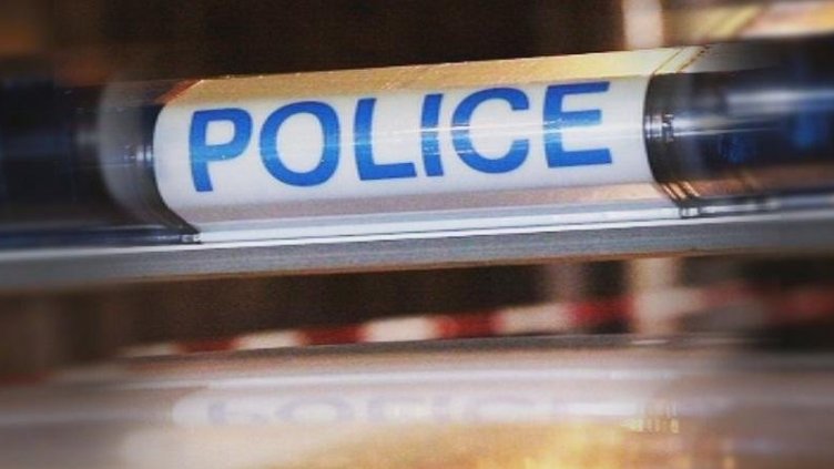 Откриха обявен за издирване с огнестрелна рана в гърдите