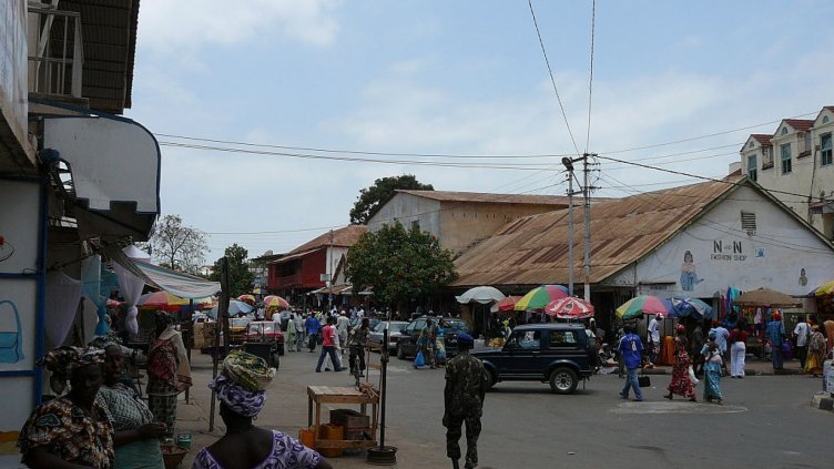 Парламентът на Гамбия забрани обрязването при жените