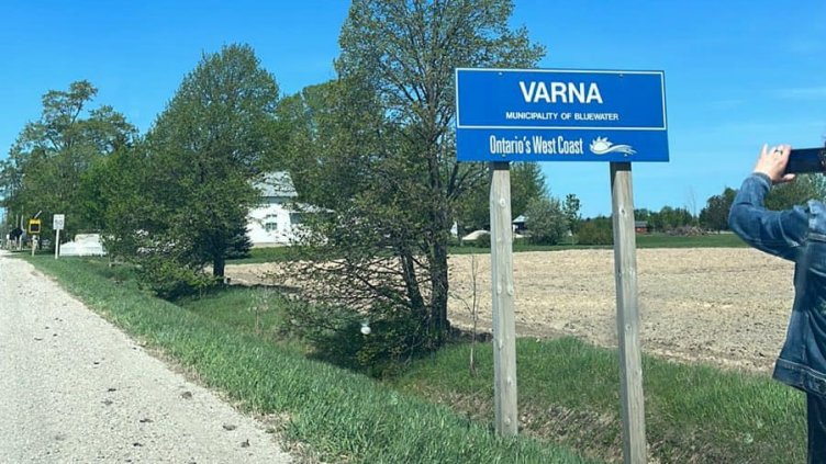 Вижте как живеят във Варна - Канада (ФОТОРЕПОРТАЖ)