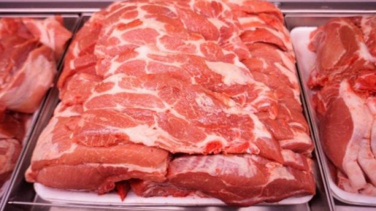 Свиневъди алармират: Държавата ни изостави, родното месо изчезва!