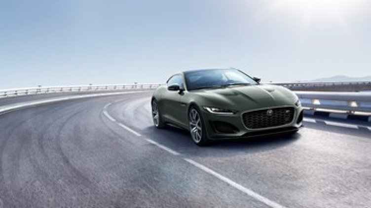 Бългаpин си купи уникален Jaguar за 145 000 евро. Имал бол пари човека – дал!