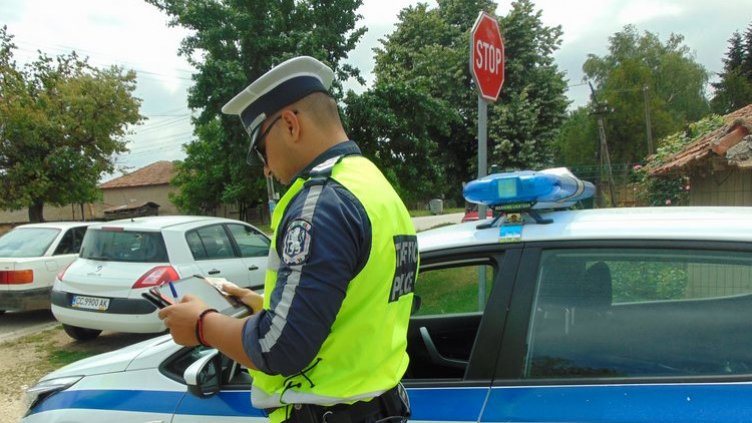 Спипаха дрогиран шофьор във Варна