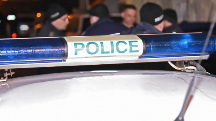 Три коли и бус се удариха край Пловдив, 7 са в болница