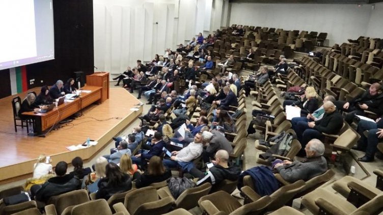 Решено: Варна инвестира близо 50 млн. лв. в общинското здравеопазване