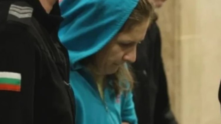 Украинката, заклала децата си във Вакарел, отърва затвора 