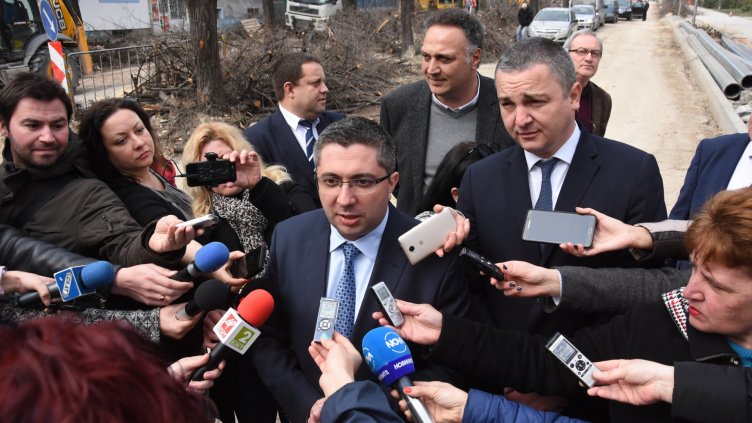 В края на април започва ремонтът на Аспаруховия мост