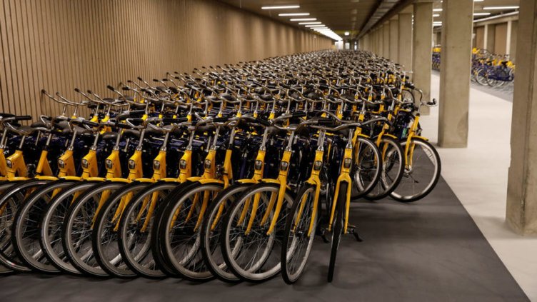 Срещу €40 млн. в Холандия строят най-големия в света паркинг за велосипеди