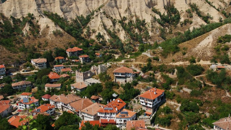 Вековен параклис в Мелник отвори врати за посетители