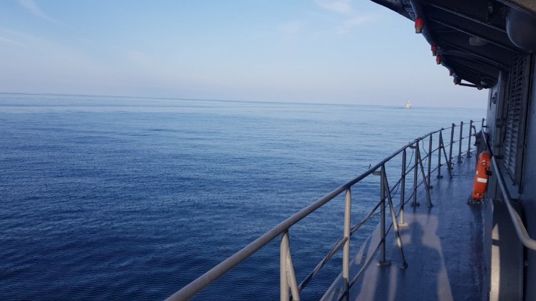 Базов миночистач „Шквал“ продължава учението си зад граница