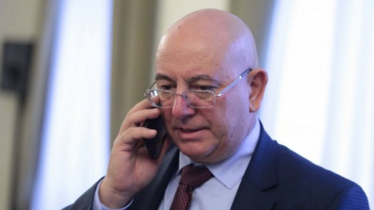 Задава се повсеместна суша, предупреди екоминистърът