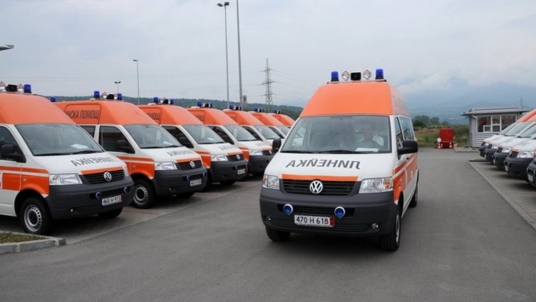 Втора жалба спира обществената поръчка на МЗ за линейки