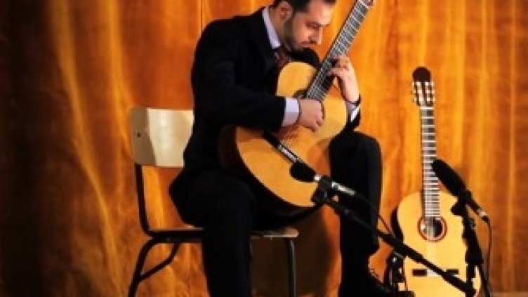 Концерт събира средства за „Дни на класическата китара“ във Варна