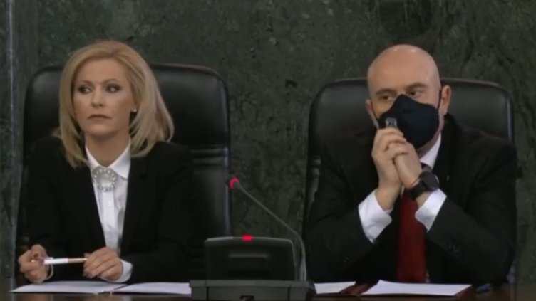 Разкриха група за шпионаж, арестувани са военни (ВИДЕО)