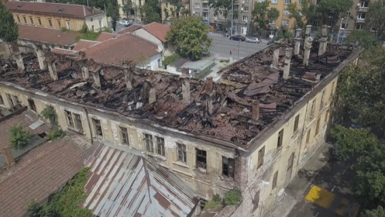 За пети път отложиха делото за "Царските конюшни"