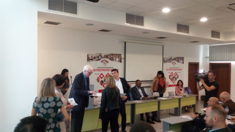 Предприемачи от Силициевата долина откриха магистърска програма във Варненския свободен университет